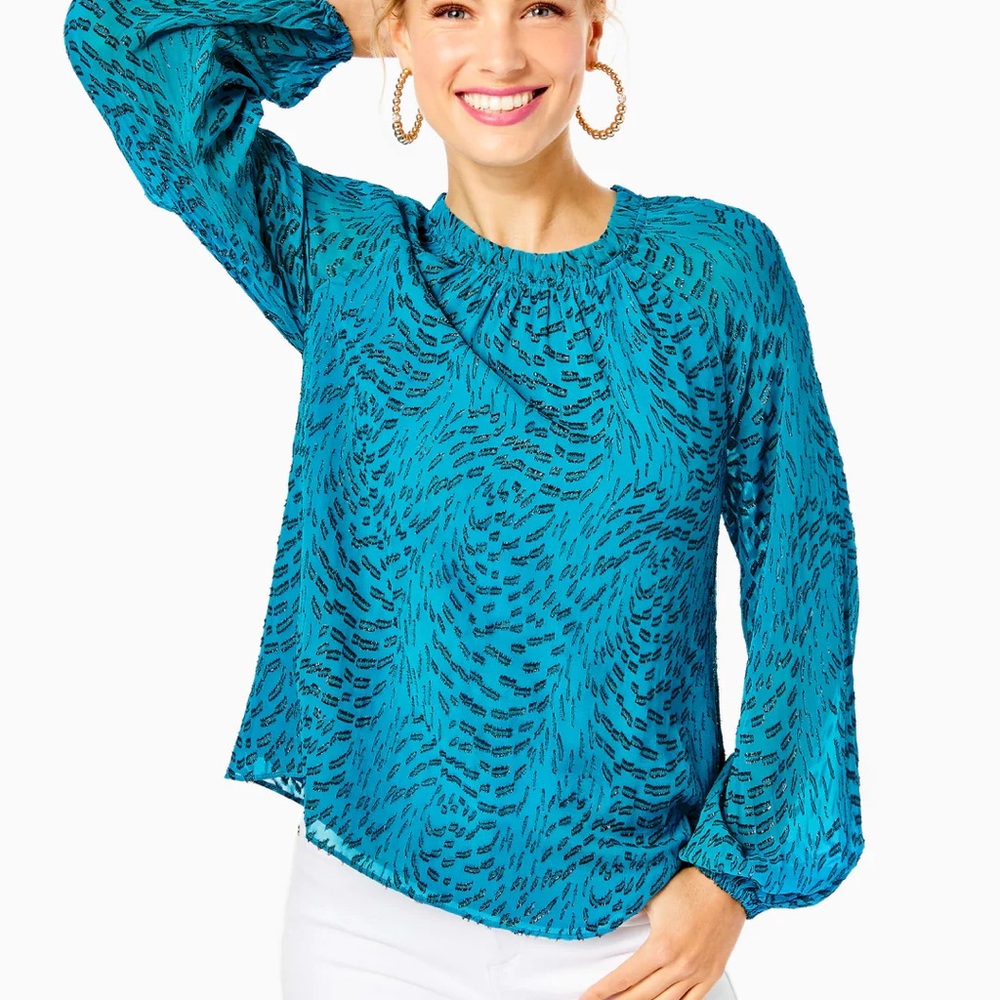 Lilly Pulitzer Caline Long Sleeve Top Teal Bay Silk Swirl Clip Size S NWT